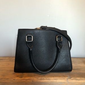 Sacoche noir faux cuir